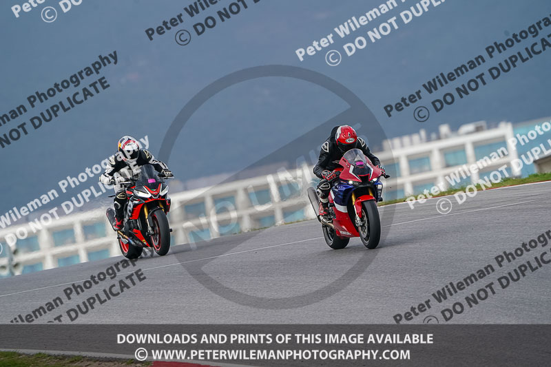 motorbikes;no limits;peter wileman photography;portimao;portugal;trackday digital images